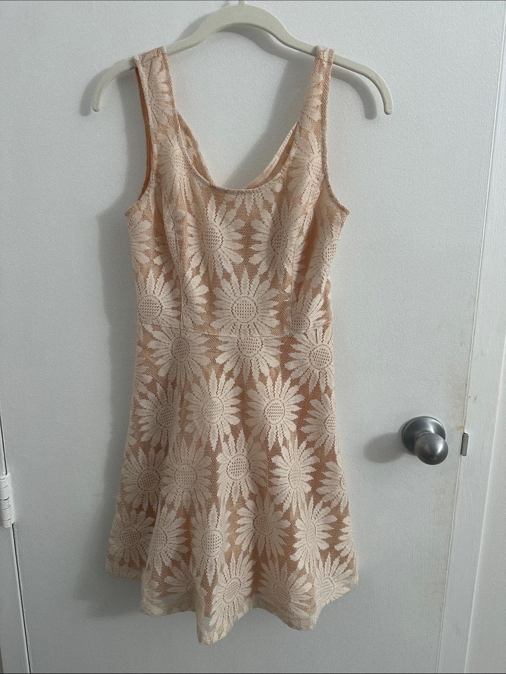 Charlotte Russe Women’s Cream Floral Lace Fit-and-Flare Dress